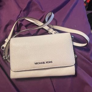 Michael KORS white crossbody